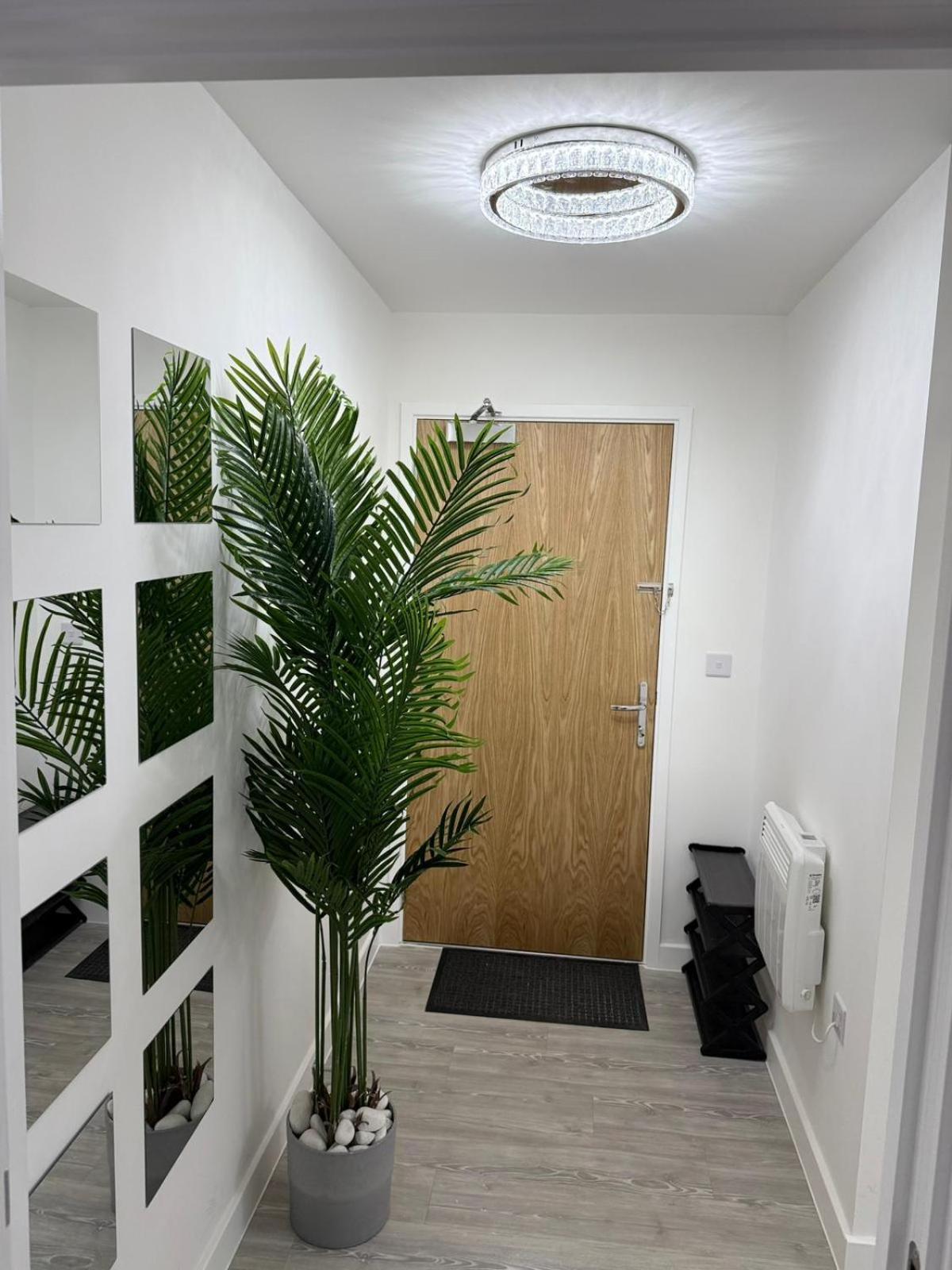 Serenity Waterfront 2 Bed Apartment Northfleet Exterior foto