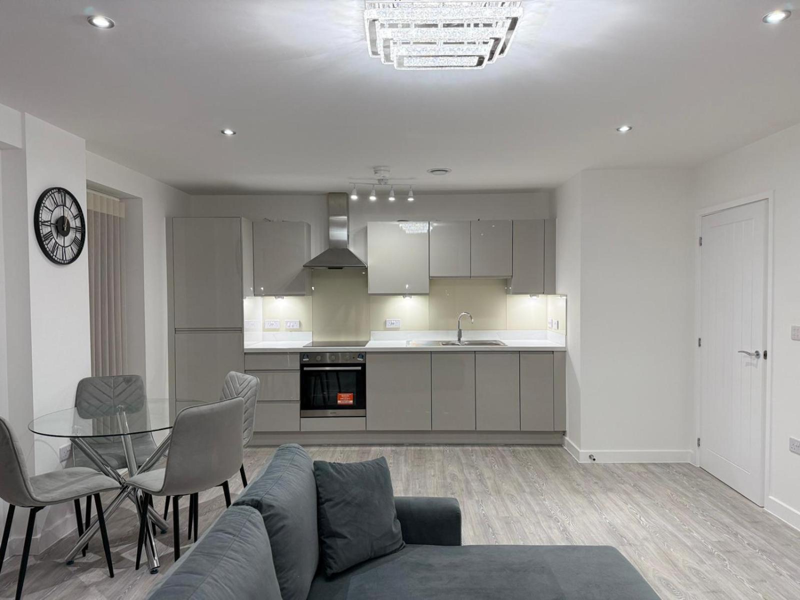 Serenity Waterfront 2 Bed Apartment Northfleet Exterior foto