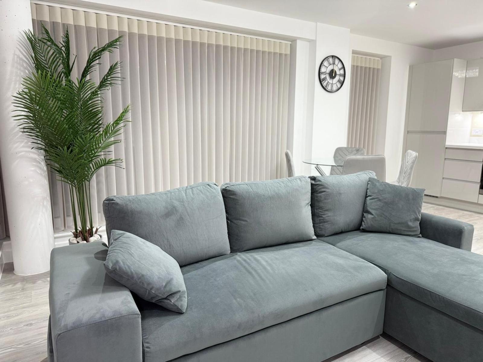 Serenity Waterfront 2 Bed Apartment Northfleet Exterior foto