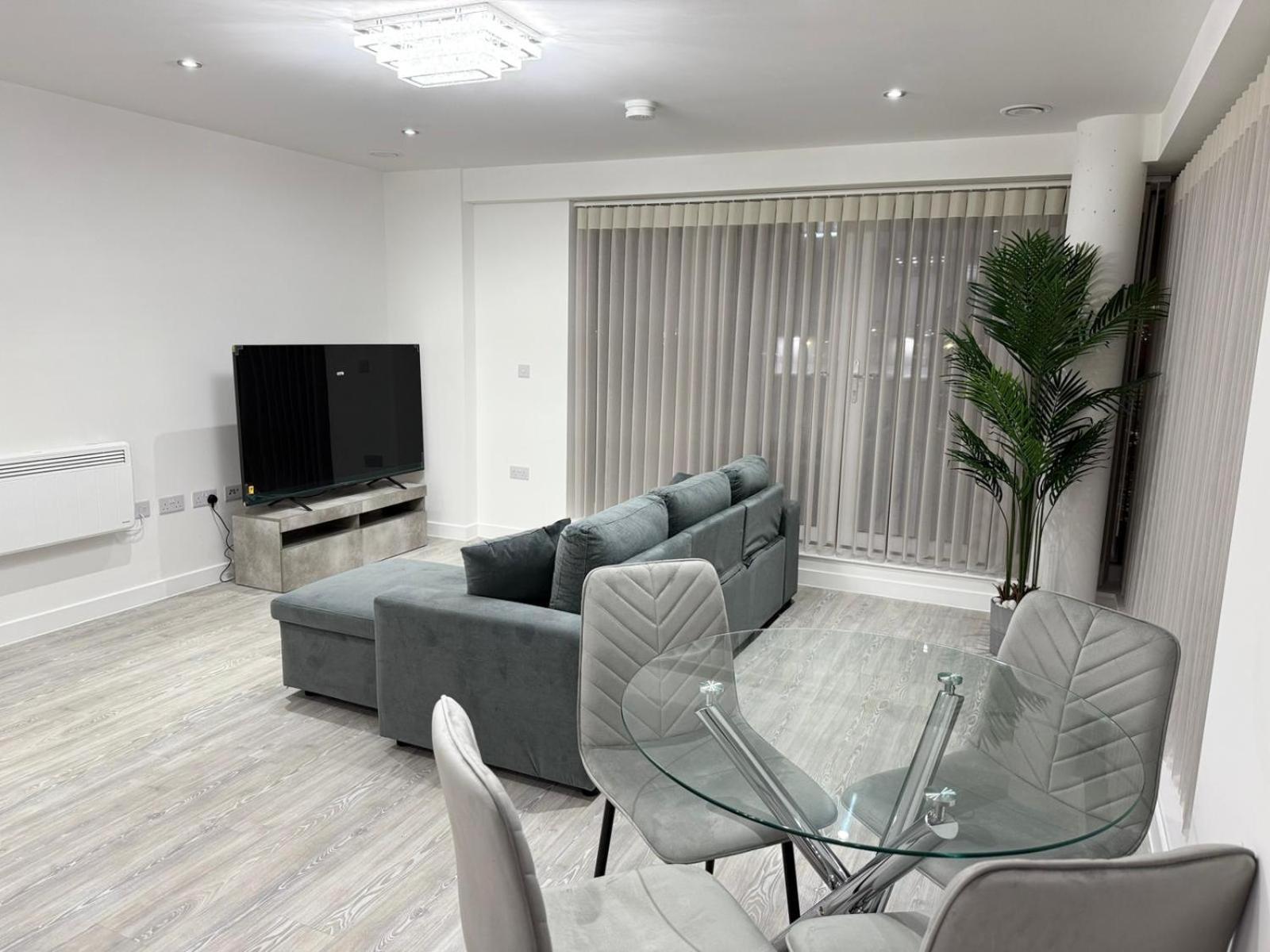 Serenity Waterfront 2 Bed Apartment Northfleet Exterior foto