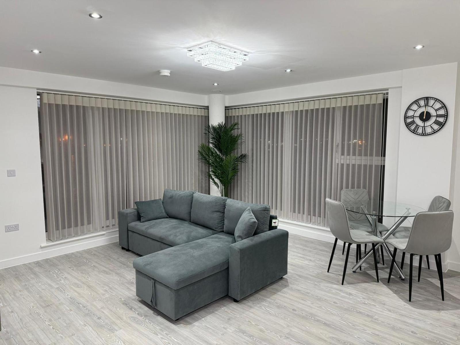 Serenity Waterfront 2 Bed Apartment Northfleet Exterior foto