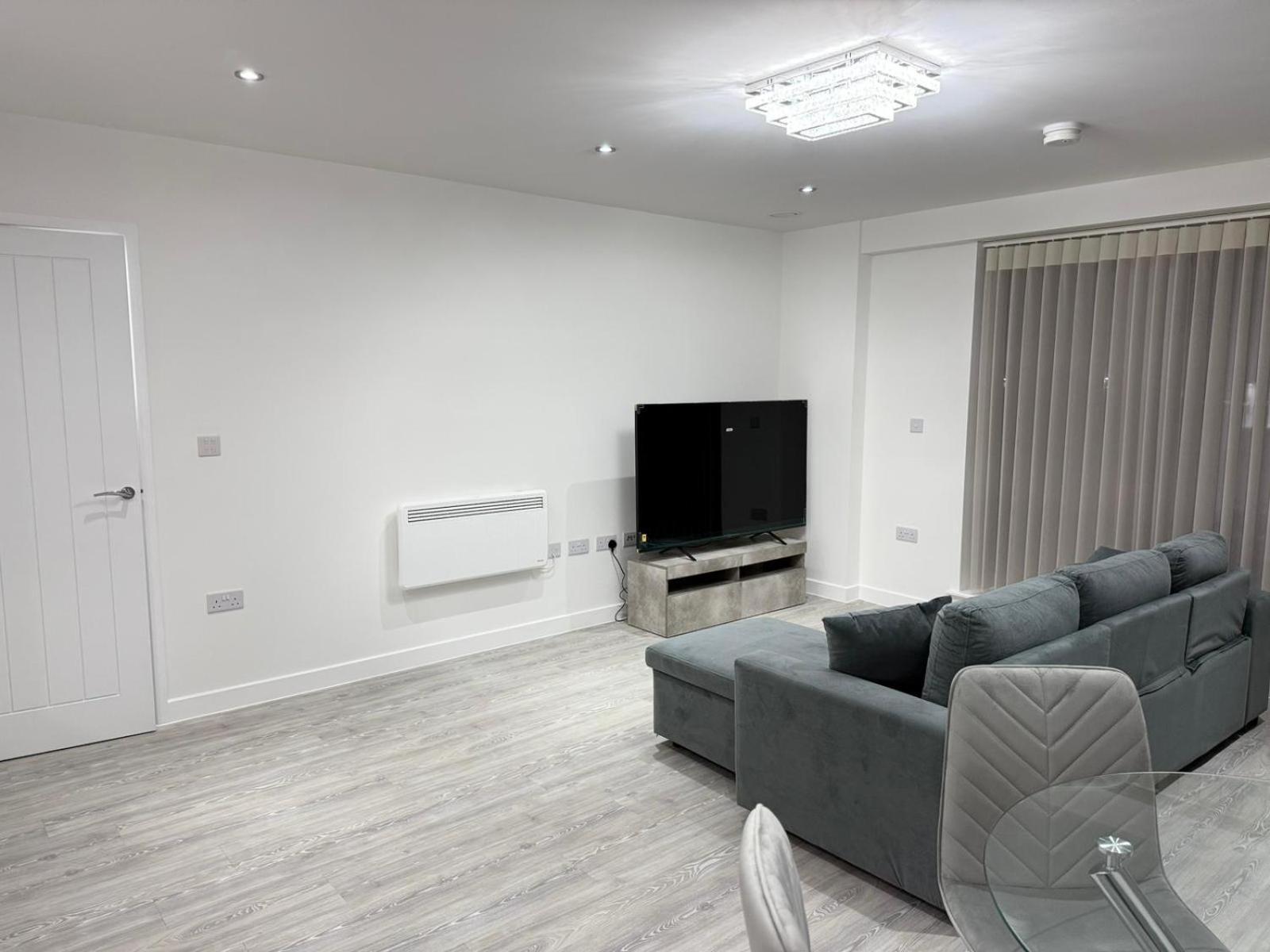 Serenity Waterfront 2 Bed Apartment Northfleet Exterior foto
