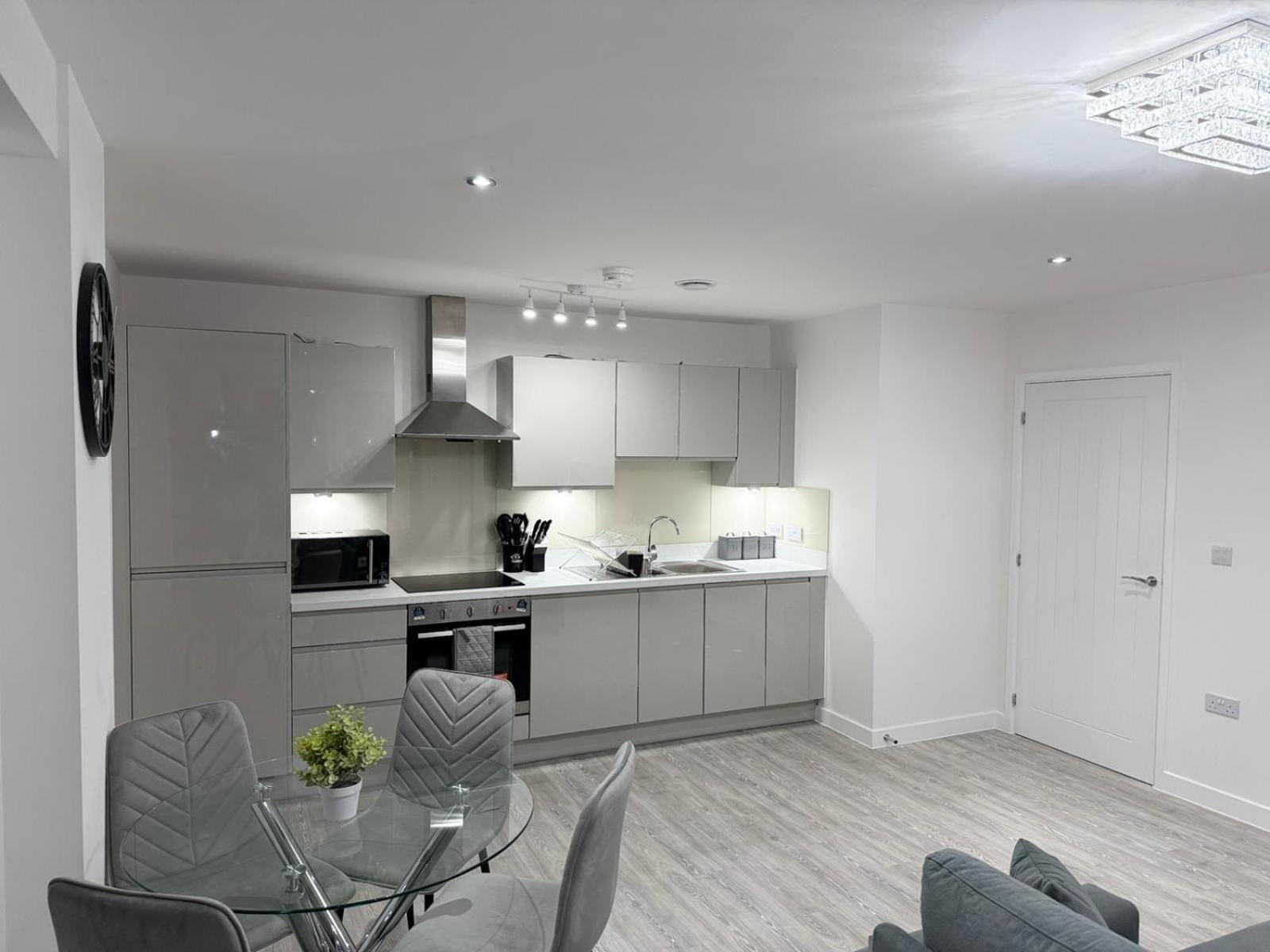 Serenity Waterfront 2 Bed Apartment Northfleet Exterior foto