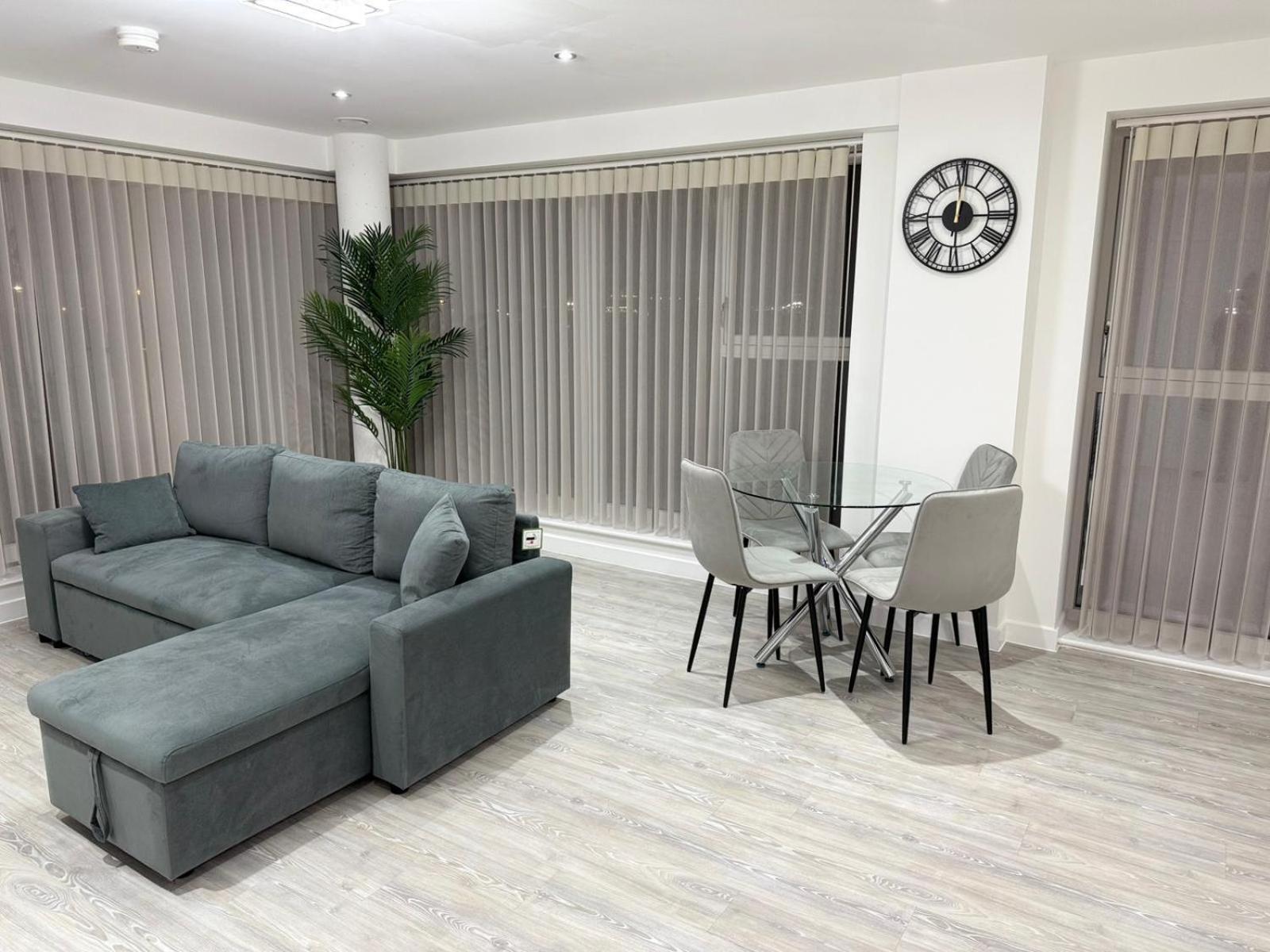 Serenity Waterfront 2 Bed Apartment Northfleet Exterior foto