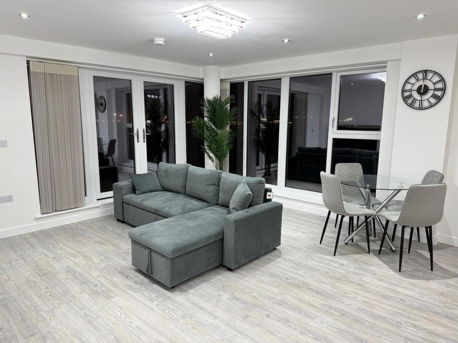 Serenity Waterfront 2 Bed Apartment Northfleet Exterior foto